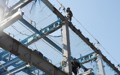 鉄骨建方工事